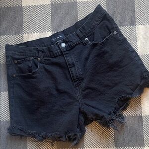 Aeropostale black denim Mom shorts 18
